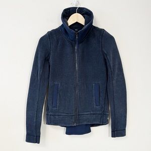 Lululemon En Route Navy Jacket With Zipper Front & Pockets Size 4